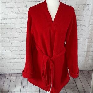 M/L Victorias Secret Terry Cozy Red Belted Bathrobe with snowflake on the back